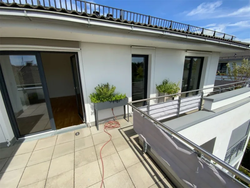 Dachterrasse - Wohnung mieten in Wolfratshausen - Sonnige und moderne 3-Zimmer Dachterrassenwohnung 