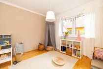 Kinderzimmer 2 EG