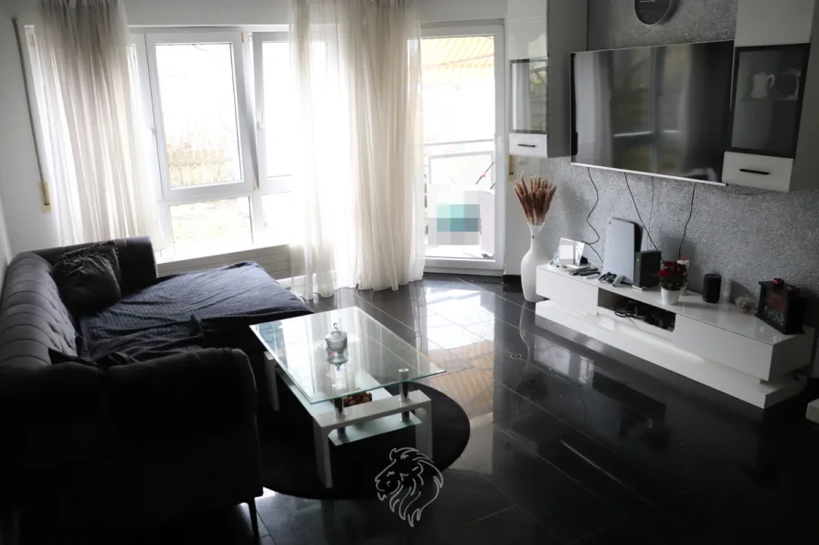 Wohnzimmer - Wohnung kaufen in Bietigheim-Bissingen - Attraktive Wohnung in Bietigheim-Bissingen