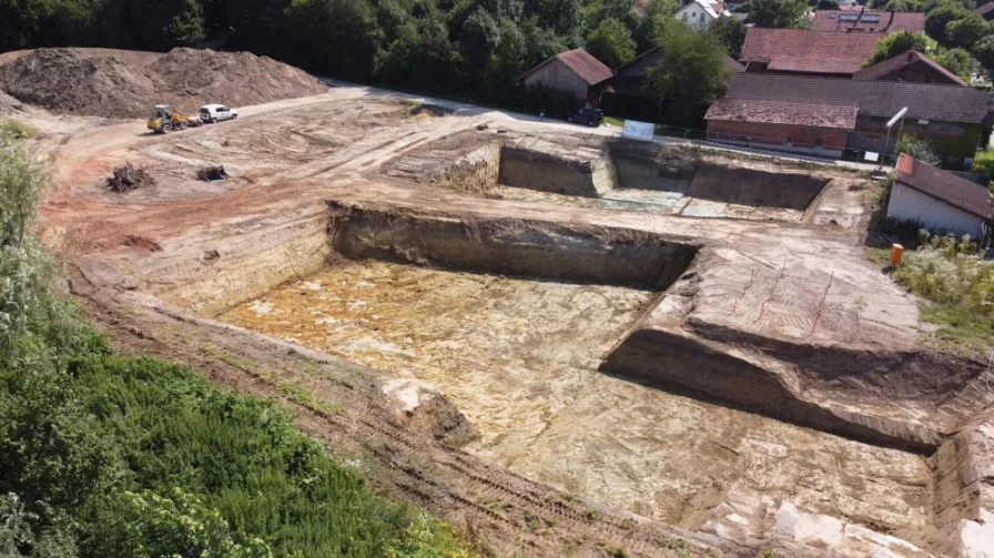 Bauplatz 1+2 4 - Wohnung kaufen in Bad Birnbach - BAUSTELLE LÄUFT - WOHNEN IN VOLLENDUNG - NATUR PUR UND TOLLE ARCHITEKTUR - exkl. Wohnungen degr.AfA