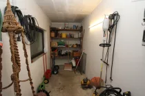 Geräteraum hinter Garage