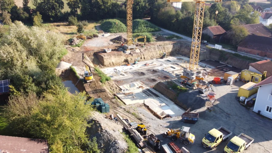 Bauplatz 1+2 3 - Wohnung kaufen in Bad Birnbach - BAUSTELLE LÄUFT - WOHNEN IN VOLLENDUNG - NATUR PUR UND TOLLE ARCHITEKTUR - exkl. Wohnungen degr.AfA