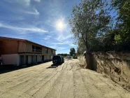 Platz für Carport und Stellplätze