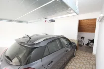 Garage mit Sektionaltor