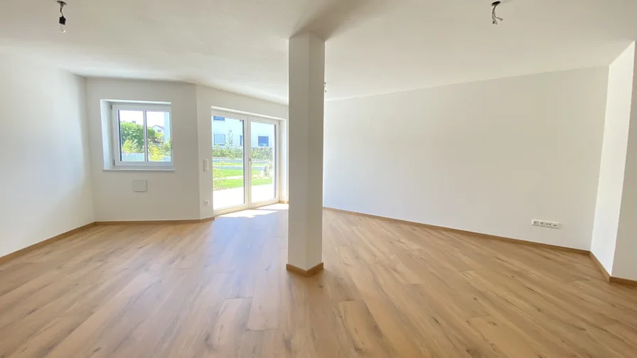 Wohnen mit Terrasse - Wohnung mieten in Obertaufkirchen - Neubauwohnung mit Garten und guter Anbindung zur A94 Mühldorf-München - EBK möglich