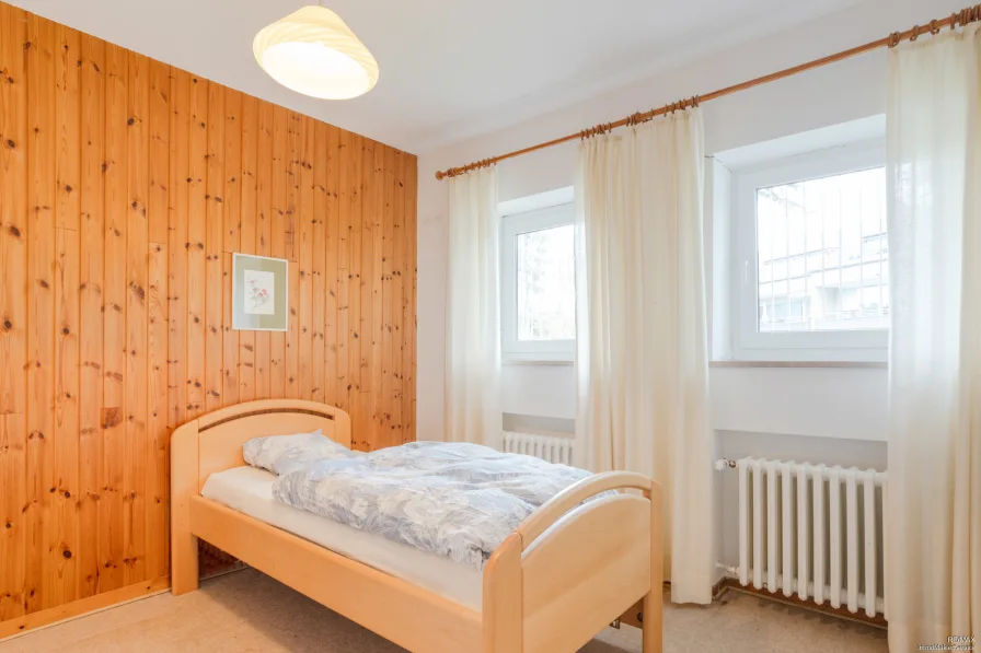 Schlafzimmer 1 EG