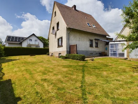  - Haus kaufen in Hüllhorst / Schnathorst - Reserviert Freistehendes Einfamilienhaus mit großem Garten