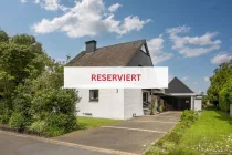 - Reserviert -