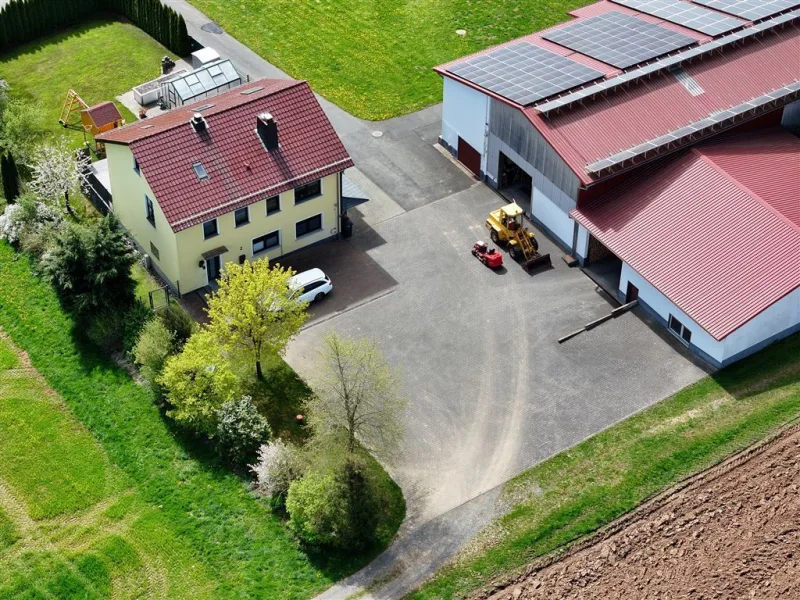 Draufsicht  - Land- und Forstwirtschaft kaufen in Driedorf - Aussiedlerhof in Alleinlage mit großen Nebengebäuden, viele Möglichkeiten Nähe Herborn/Rennerod!