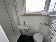 Zimmer Badezimmer OG