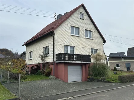 Seite  - Haus kaufen in Rothenbach , Westerw - Großzügiges Wohnhaus mit Garten Nähe Westerburg/Montabaur!    