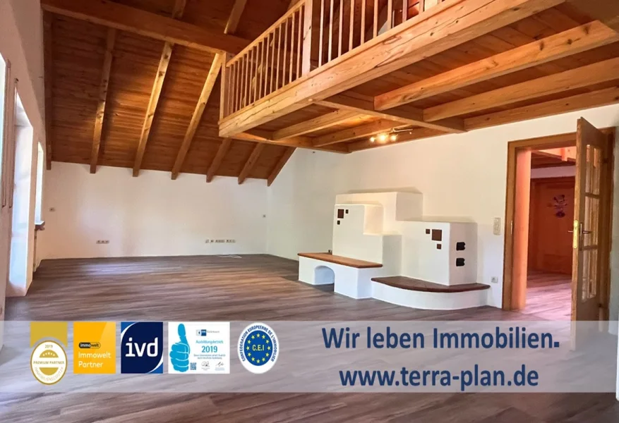 Hauptfoto Logo - Wohnung kaufen in Vilshofen - HAUS IM HAUS:GEPFLEGTE 5-ZIMMER TERRASSEN / GARTEN WOHNUNG MIT WINTERGARTEN