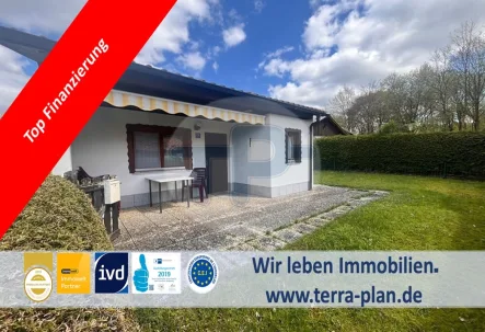 Hauptfoto internet - Haus kaufen in Eging - SCHMUCKES FERIENHÄUSCHEN AUCH ALS WOHNSITZ GEEIGNET