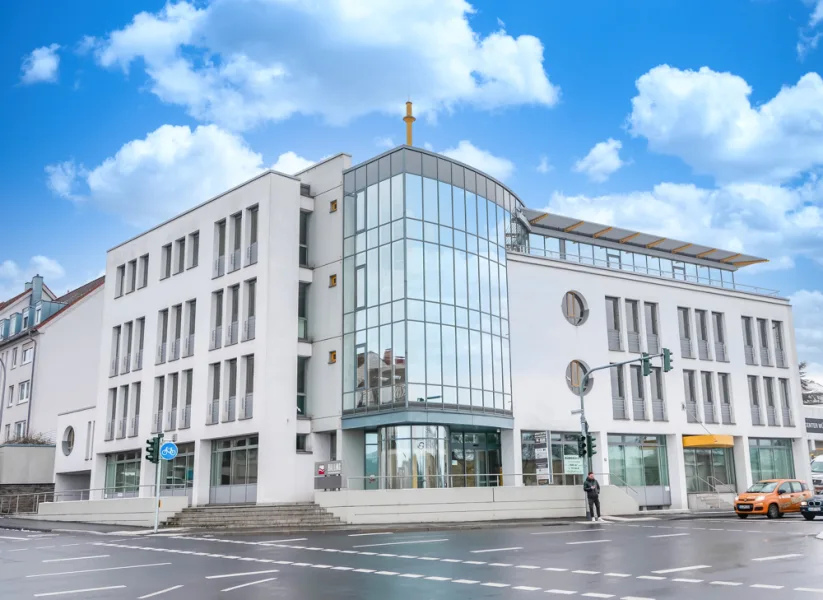 Titelbild - Büro/Praxis mieten in Würzburg - Repräsentative Büroflächen zu vermieten - Erdgeschoss