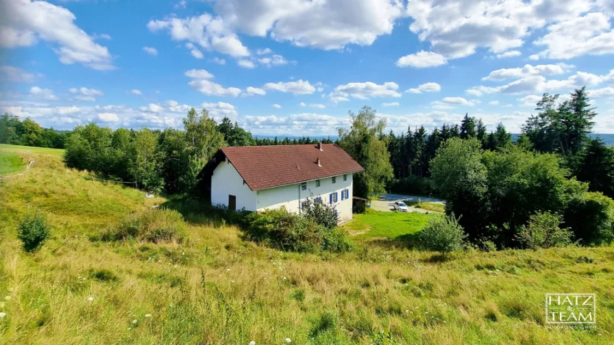 Im Südosten Blick bis zu den Alpen