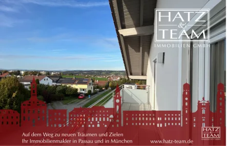 Hatz & Team Immobilien GmbH - Wohnung mieten in Passau - Helle 2-Zimmer-Dachgeschosswohnung mit Balkon!