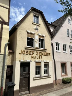 Außenansicht - Haus kaufen in Lohr - Stilvolles Stadthäuschen in Lohr a. Main