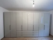 Kleiderschrank