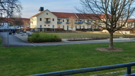 Titelbild - Wohnung kaufen in Dillingen - Schöne 2-Zimmer Seniorenwohnung in Dillingen