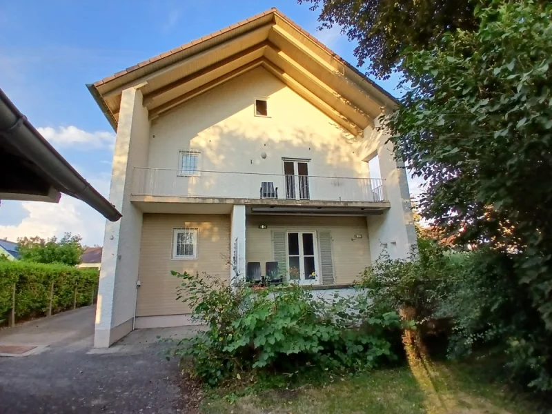 West-Terrasse und Balkon 