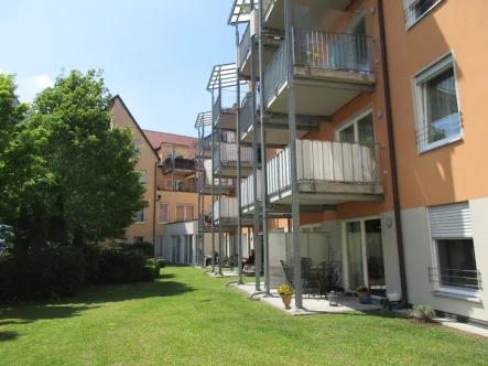 Blick in den Hof - Wohnung kaufen in Donauwörth - # Schöne Seniorenwohnung in Donauwörth #