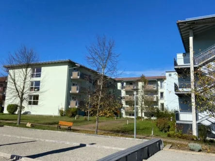 Ansicht Süd - Wohnung kaufen in Krumbach - Kapitalanlage im Seniorenzentrum Krumbach # hohe und gesicherte Mietrendite #