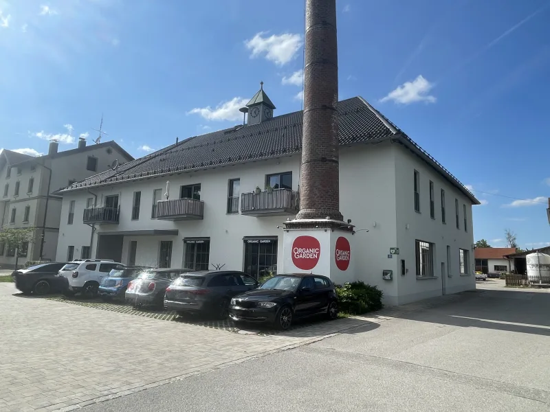 Außenansicht - Halle/Lager/Produktion mieten in Hergolding - Repräsentative Produktions- und Lagerfläche in historischem Gebäude!