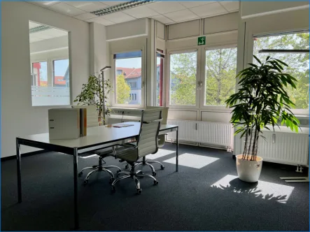 Großraumbüro - Büro/Praxis mieten in Oberhaching - Moderne klimatisierte Bürofläche in der Nähe der S-Bahn