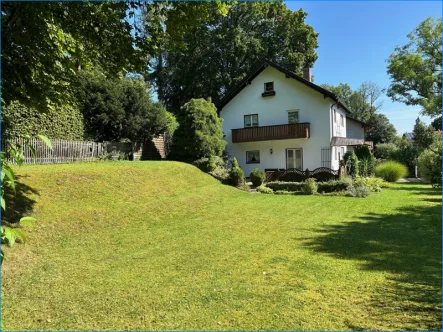 Garten - Grundstück kaufen in Oberhaching-Furth - Baugrundstück in Oberhaching-Furth mit Altbestand