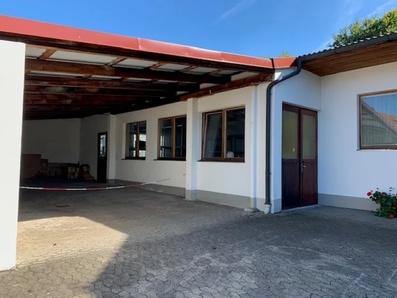 Ansicht Anbau mit Carport