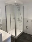 Badezimmer DG links