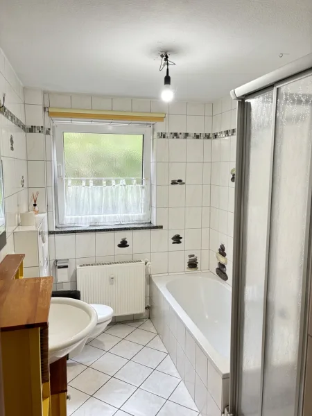 Badezimmer EG