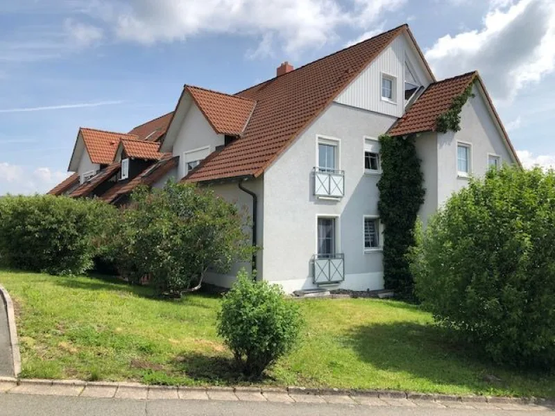  Außenansicht - Wohnung mieten in Untersteinach - 2-Zimmer-Erdgeschosswohnung mit Terrasse in Untersteinach