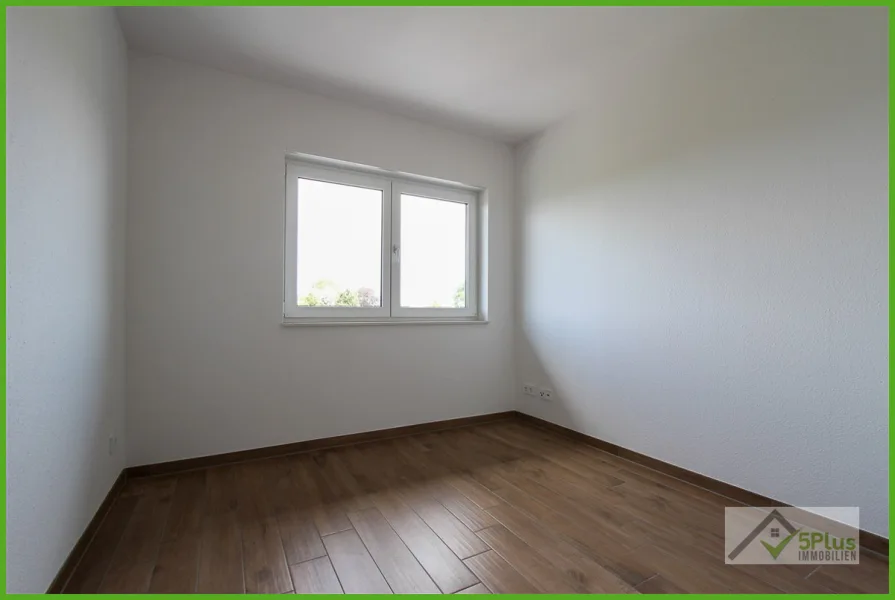 5Plus Immo Penthouse Wohnung Geilenkirchen Schlafzimmer 2