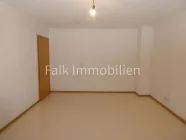 Schlafzimmer m. Zugang Balkon