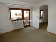 Zimmer 1 m. Zugang Terrasse UG