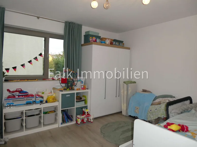 Schlaf-/Kinderzimmer 2