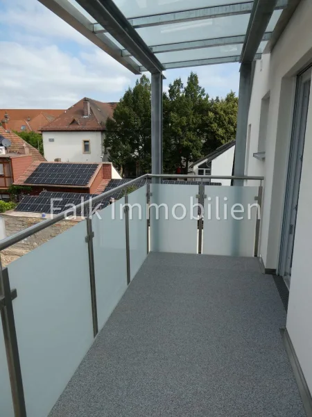 Balkon - Wohnung mieten in Brühl - ***WOW! Erstbezug nach Kernsanierung! 2,5-ZKBB+Garage, Dachgeschoss, 3-FH in Brühl***