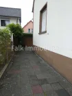 Zugang zum Hof und zur Garage