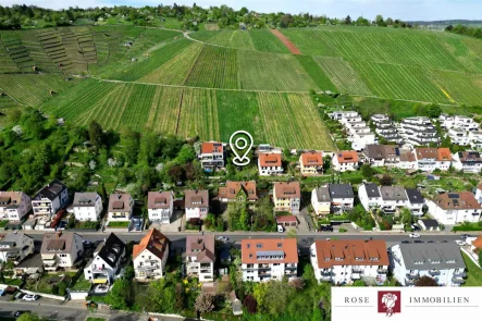 Titelbild - Grundstück kaufen in Stuttgart - Baugrundstück mit Fernblick, Ortsrandlage und direkt angrenzend an die Weinberge