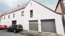 Hausansicht - Garage