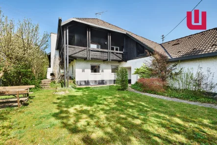 Südansicht - Haus kaufen in Maisach / Gernlinden - WINDISCH - Repräsentative Architekten-Villa mit Sanierungsbedarf auf großem Grundstück in Top-Lage!