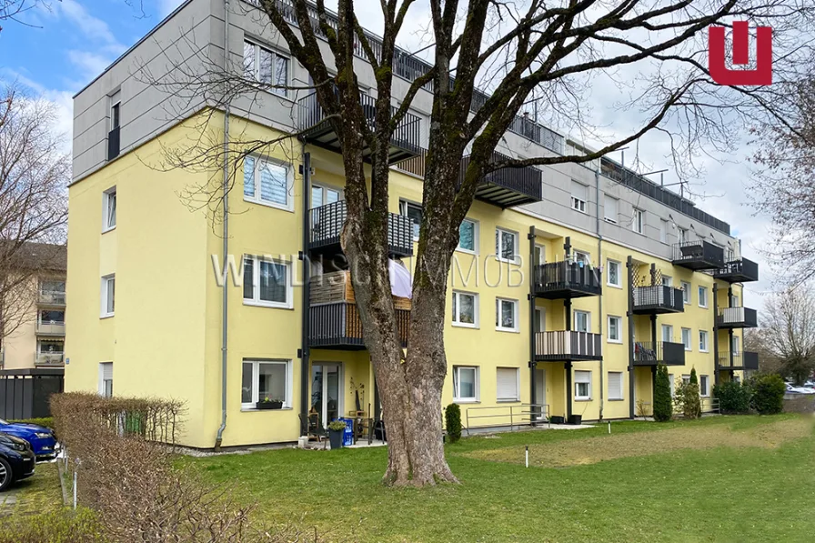 Titelbild - Wohnung mieten in Erding - WINDISCH Immobilien - Gemütliche 2-Zi. Wohnung mit Lift und EBK - zentral in Erding!