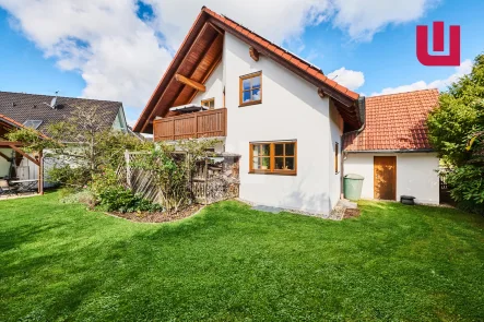 Aussenansicht - Haus kaufen in Landsberied - Neuwertiges EFH mit PV-Anlage auf großem Grundstück in attraktiver Lage bei Fürstenfeldbruck!