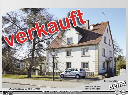 Straßenseite - Haus kaufen in Scheinfeld - 3 Fam.-Wohnhaus mit Nebengebäude