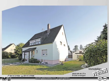 Eingangsseite - Haus kaufen in Baiersdorf - 1-2 Familien-Haus