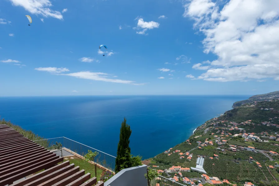 Aussicht - Haus kaufen in Arco de Calheta - Luxuriöse Doppelhaushälfte Villa mit Pool