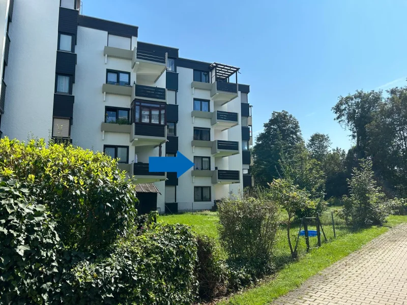 Außenansicht Westseite - Wohnung kaufen in Wasserburg am Inn - Zur Kapitalanlage! Schöne 2-Zimmer-Wohnung mit Balkon in Wasserburg!