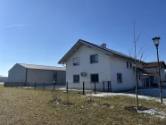 IBetriebsleiterhaus  und Lagerhalle - Nordostansicht