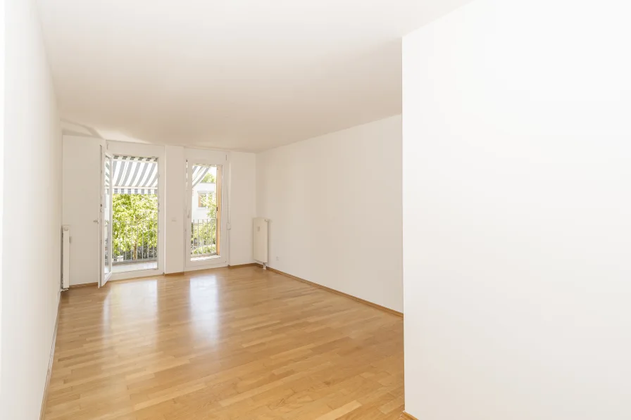 Plank_Immobilien_Unterfoehring_Wohnzimmer_02